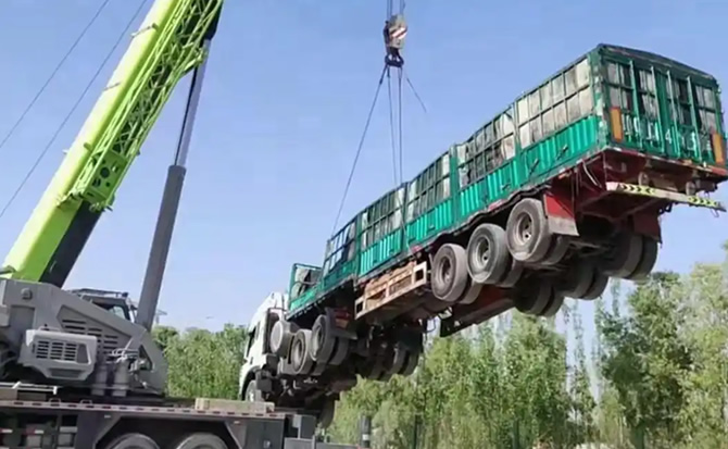 沈丘道路脱困救援案例